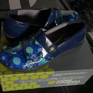 Slip resistant shoes